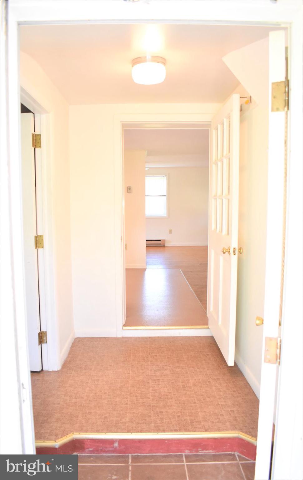 5934 Bartonsville Road Frederick, MD 21704 - Photo 11 of 23 Side Entrance