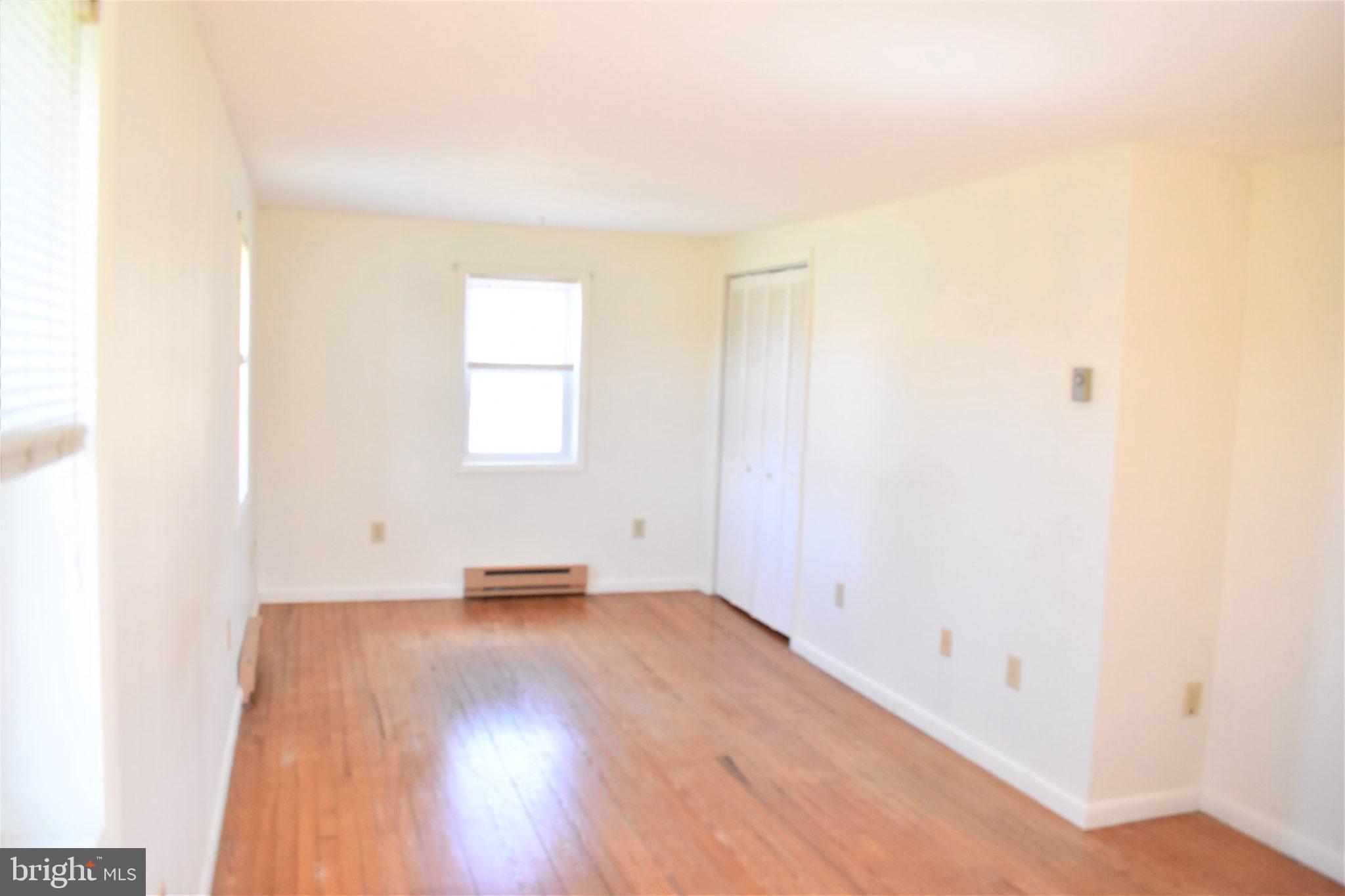 5934 Bartonsville Road Frederick, MD 21704 - Photo 20 of 23 Master Bedroom