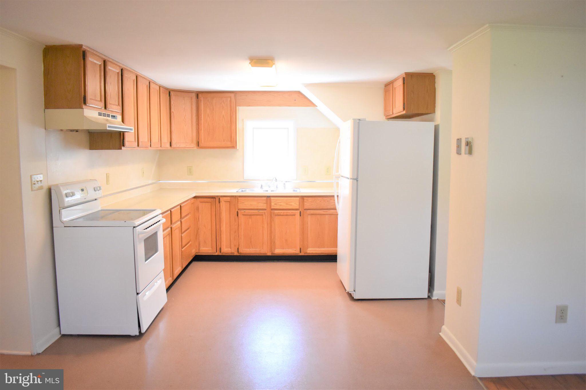 5934 Bartonsville Road Frederick, MD 21704 - Photo 7 of 23 Gallery Image 7