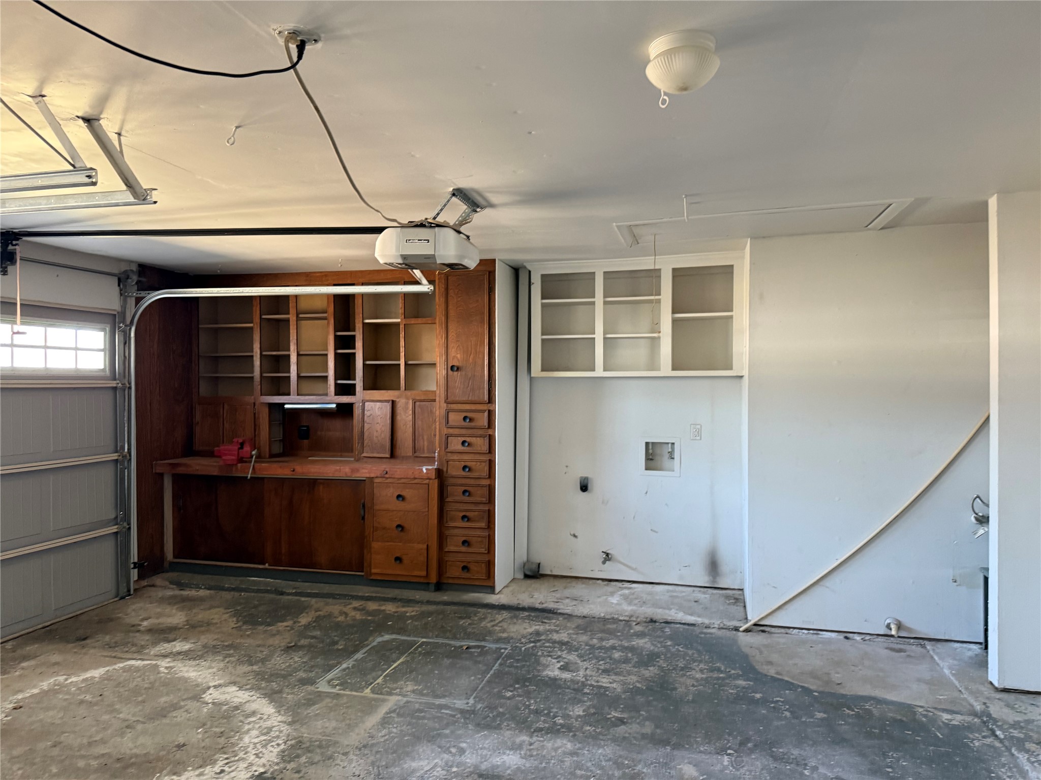 13726 Rampchester Lane Houston, TX 77015 - Photo 28 of 30 an empty room with windows