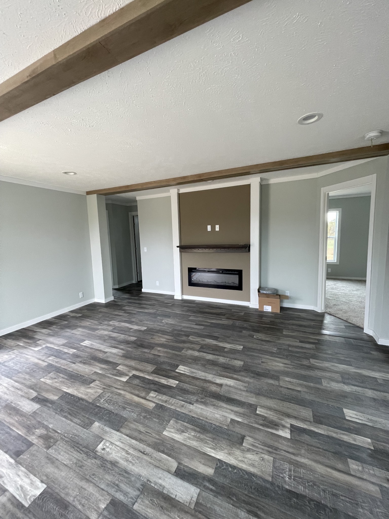 889 White Springs Road Lafayette, TN 37083 - Photo 4 of 9 a view of empty room