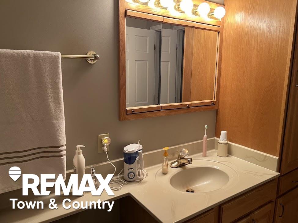 12450 Field Road Clio, MI 48420 - Photo 42 of 65 50161126-f5eaca3d-4701-47e2-97ae-3c1dc2fe26a8.JPG