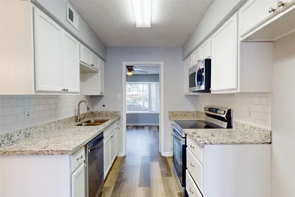 $2,400 | 14147 Misty Meadow Lane, Houston, TX 77079