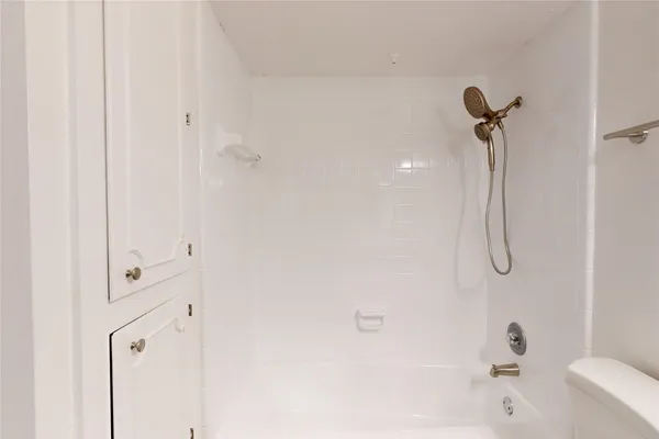 $2,400 | 14147 Misty Meadow Lane, Houston, TX 77079