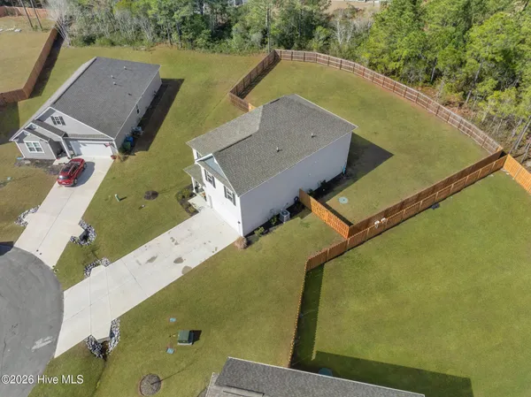 $2,800 | 322 Royal Eagle Court, Sneads Ferry, NC 28460