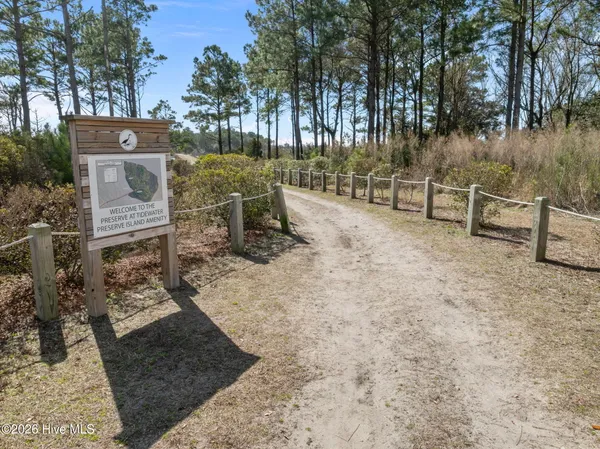 $2,800 | 322 Royal Eagle Court, Sneads Ferry, NC 28460
