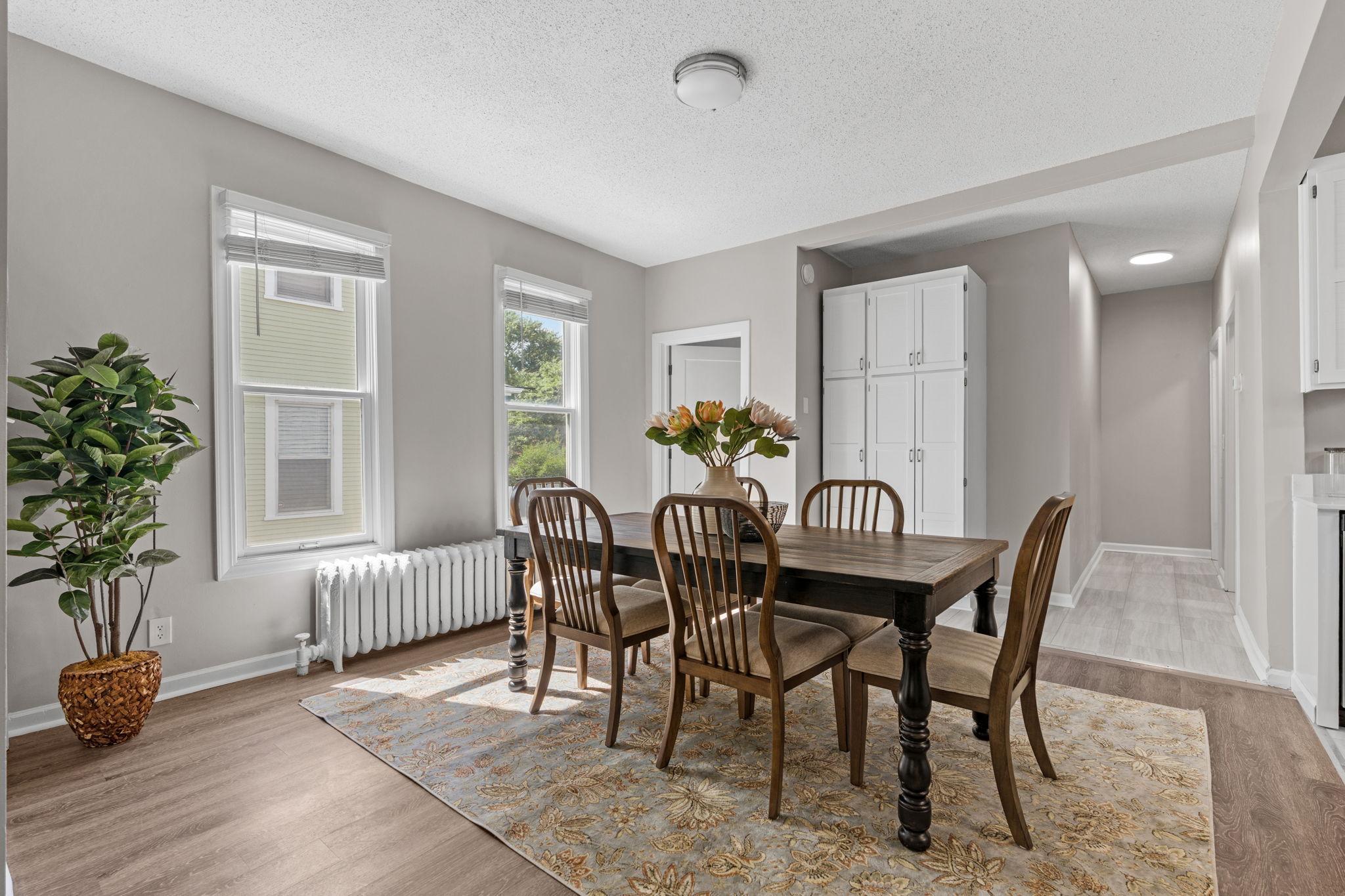 705 Sims Avenue St. Paul, MN 55106 - Photo 4 of 37