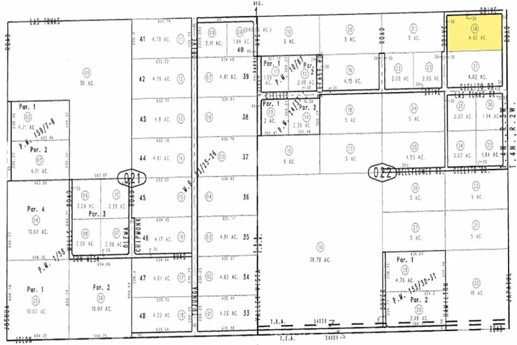 38 Japatul Road Apple Valley, CA 92307 - Photo 19 of 19 a window with white walls