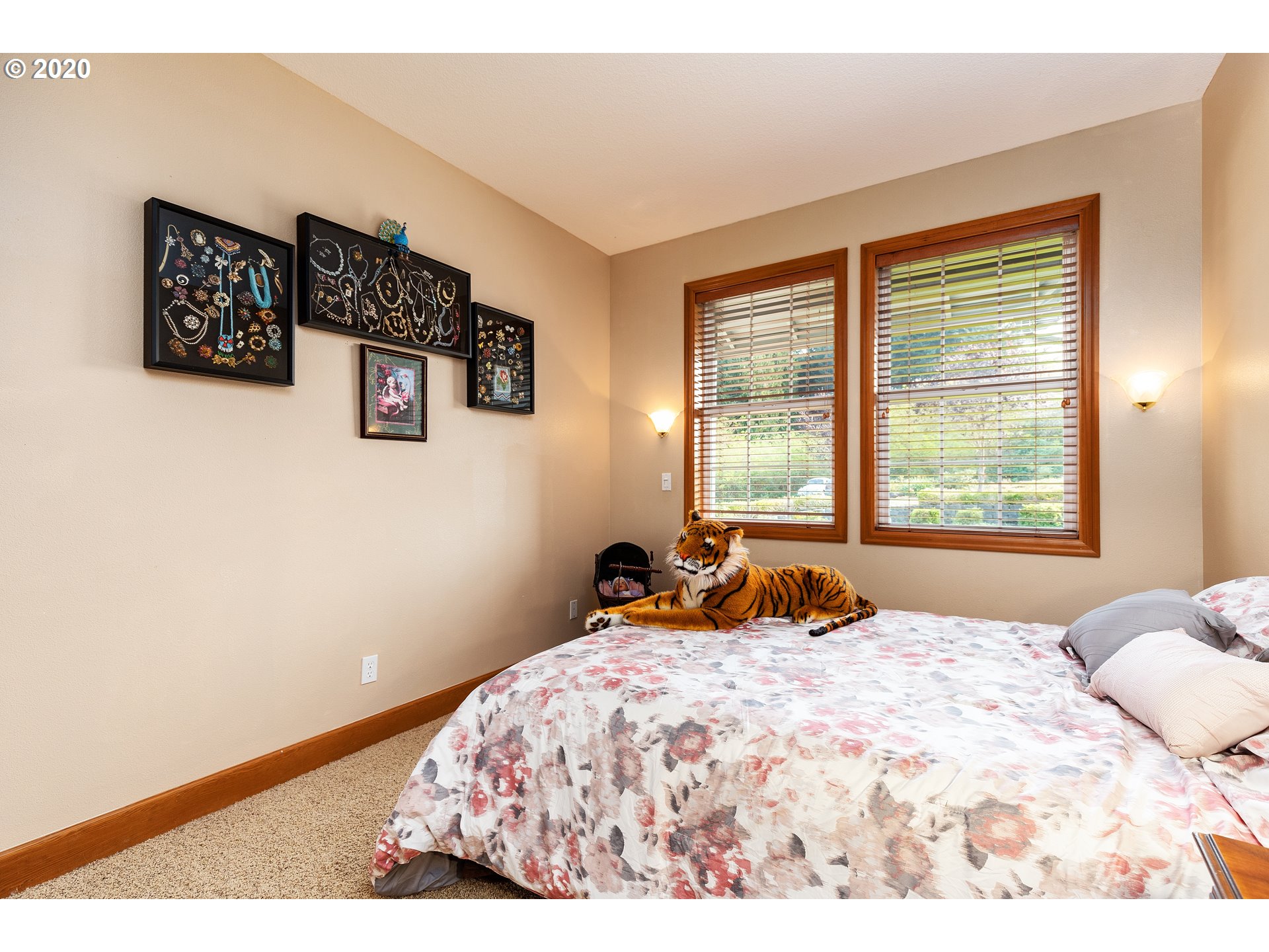 25614 South Ridge Road Beavercreek, OR 97004 - Photo 19 of 32 Gallery Image 19