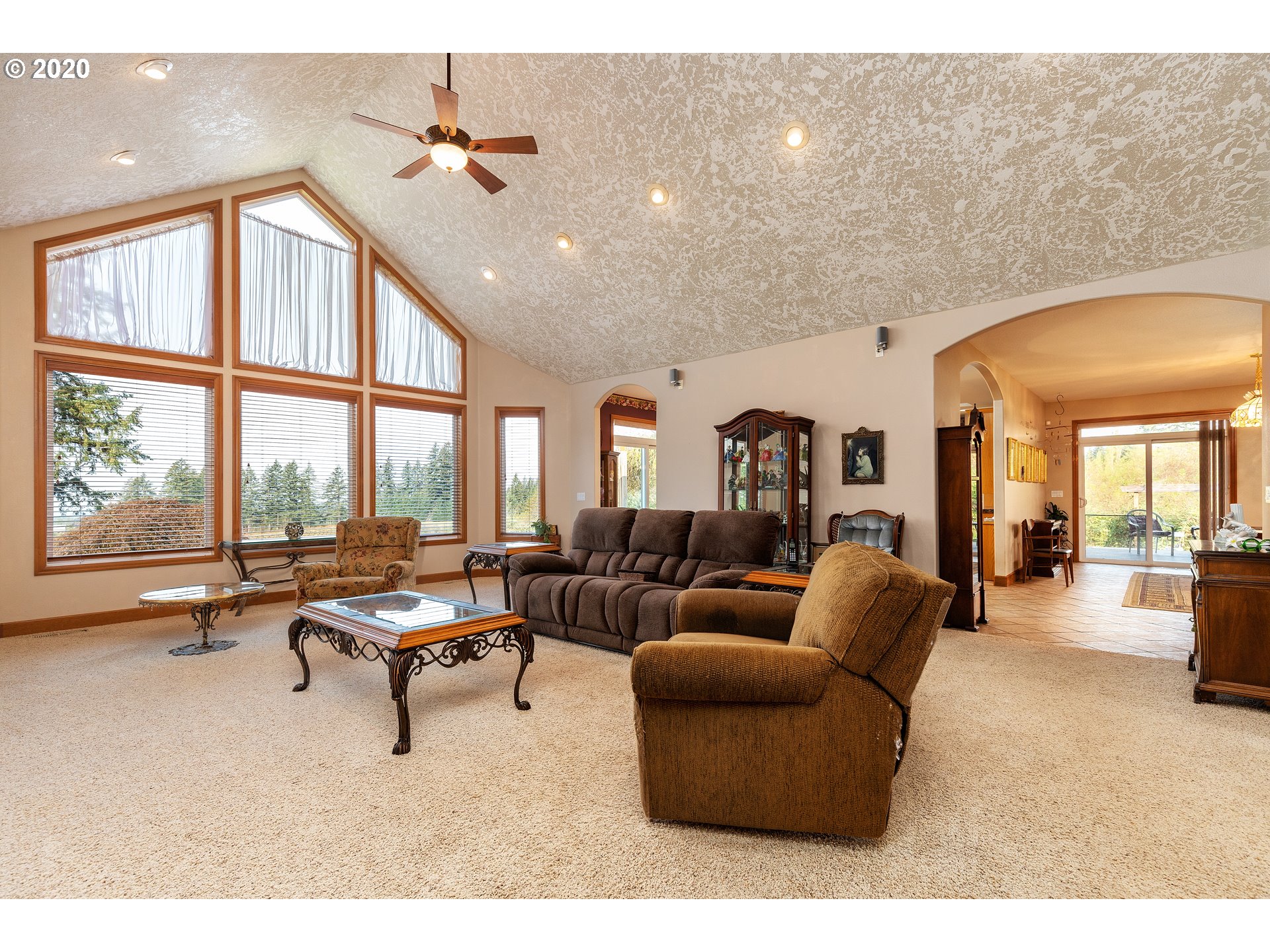 25614 South Ridge Road Beavercreek, OR 97004 - Photo 10 of 32 Gallery Image 10