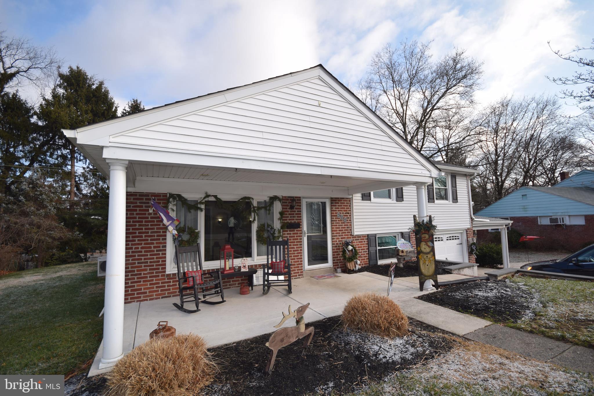 375 Gleaves Road Springfield, PA 19064 - Photo 33 of 38 Covered Front Porch boasts recessed lights.