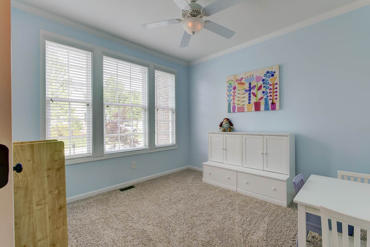 4001 Red Grape Drive Raleigh, NC 27607 - Photo 7 of 25 Living Room