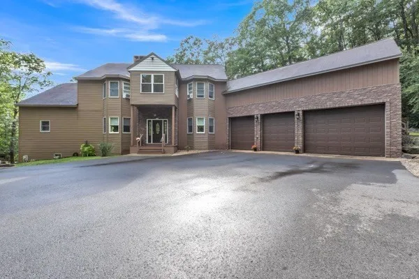 $765,000 | 198 South Royalston Road, Athol, MA 01331