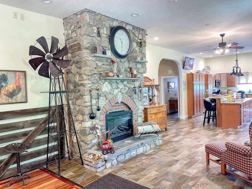 198 South Royalston Road Athol, MA 01331 - Photo 13 of 41