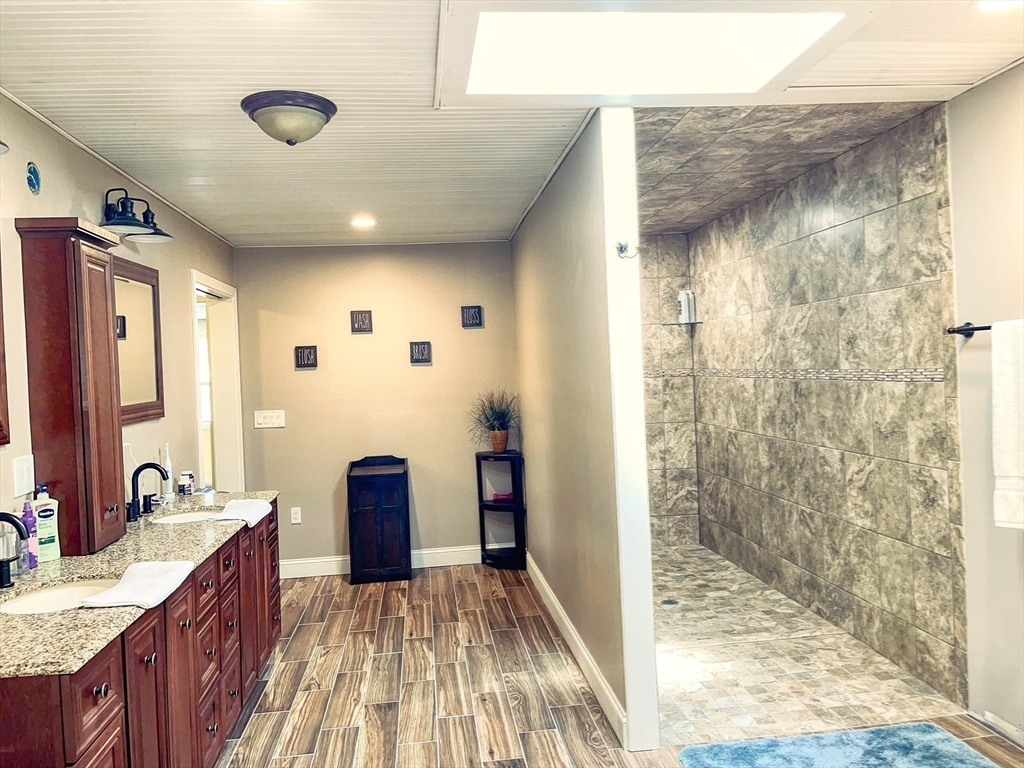 198 South Royalston Road Athol, MA 01331 - Photo 26 of 41