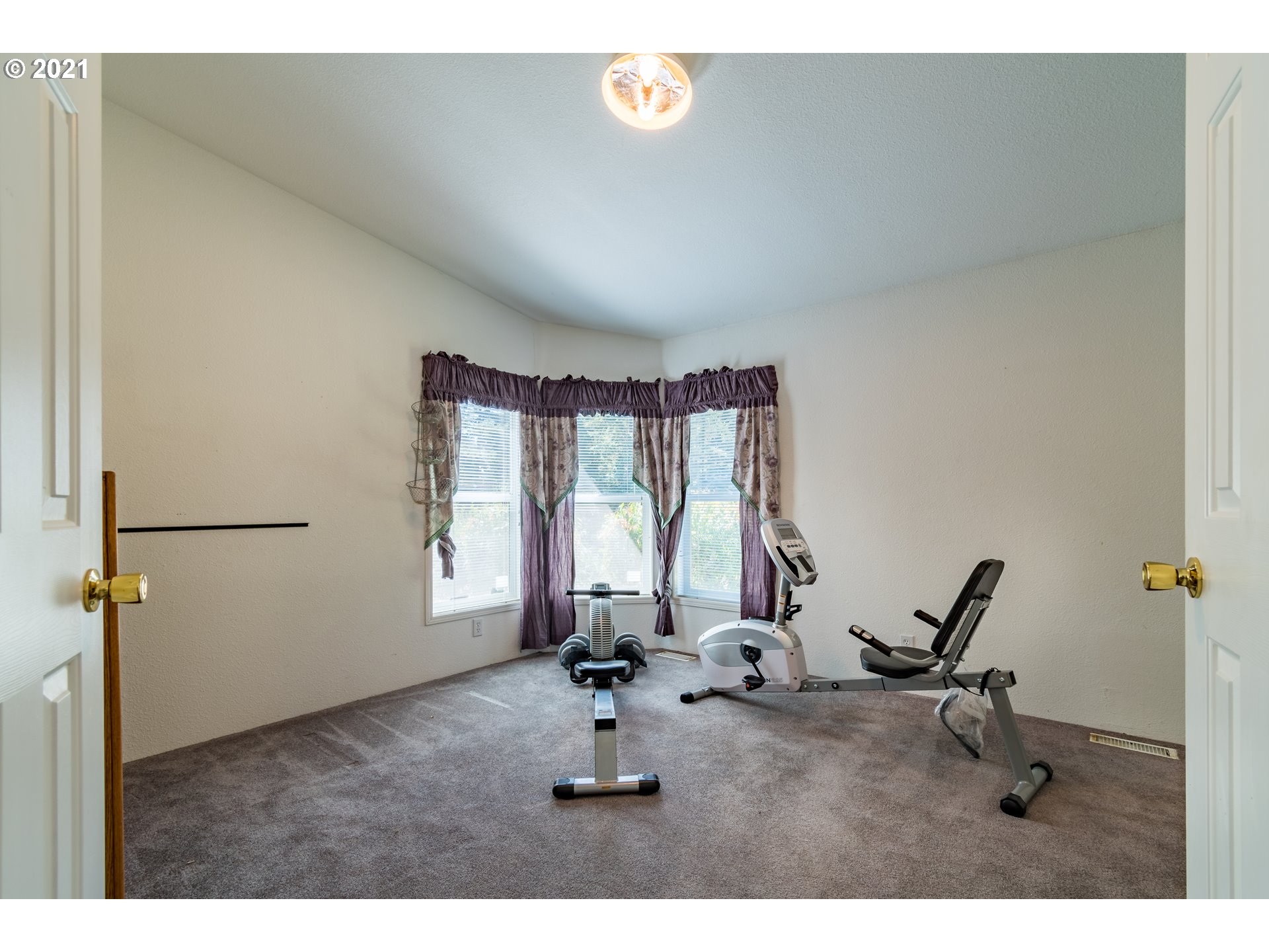 93989 Marcola Road Marcola, OR 97454 - Photo 13 of 32 Gallery Image 13