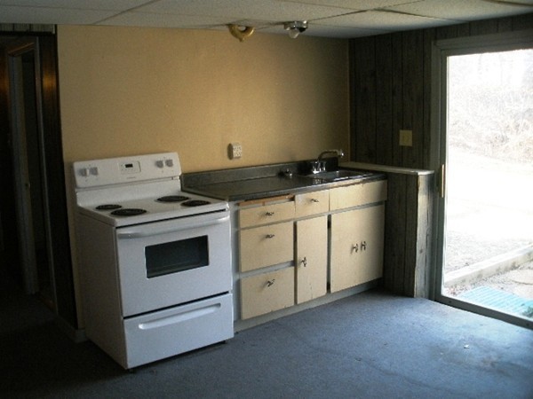 929 Santuit-Newtown Road Barnstable, MA 02648 - Photo 17 of 20 Gallery Image 17