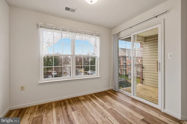 $265,000 | 3860 Normandy Drive, Unit 3D, Hampstead, MD 21074