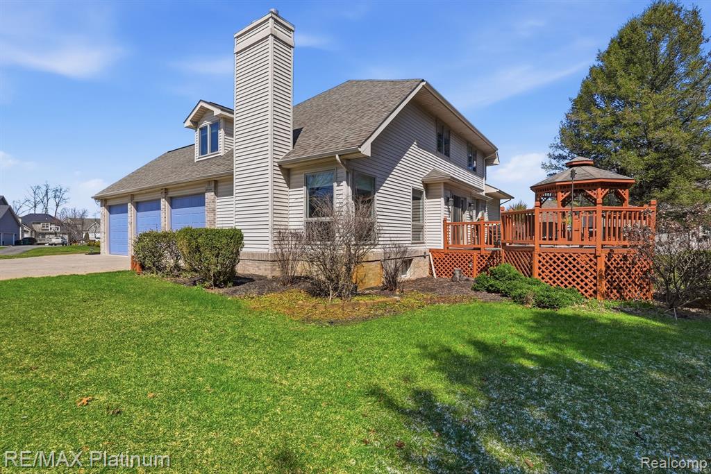 6513 East Ridge Court Brighton, MI 48116 - Photo 3 of 43