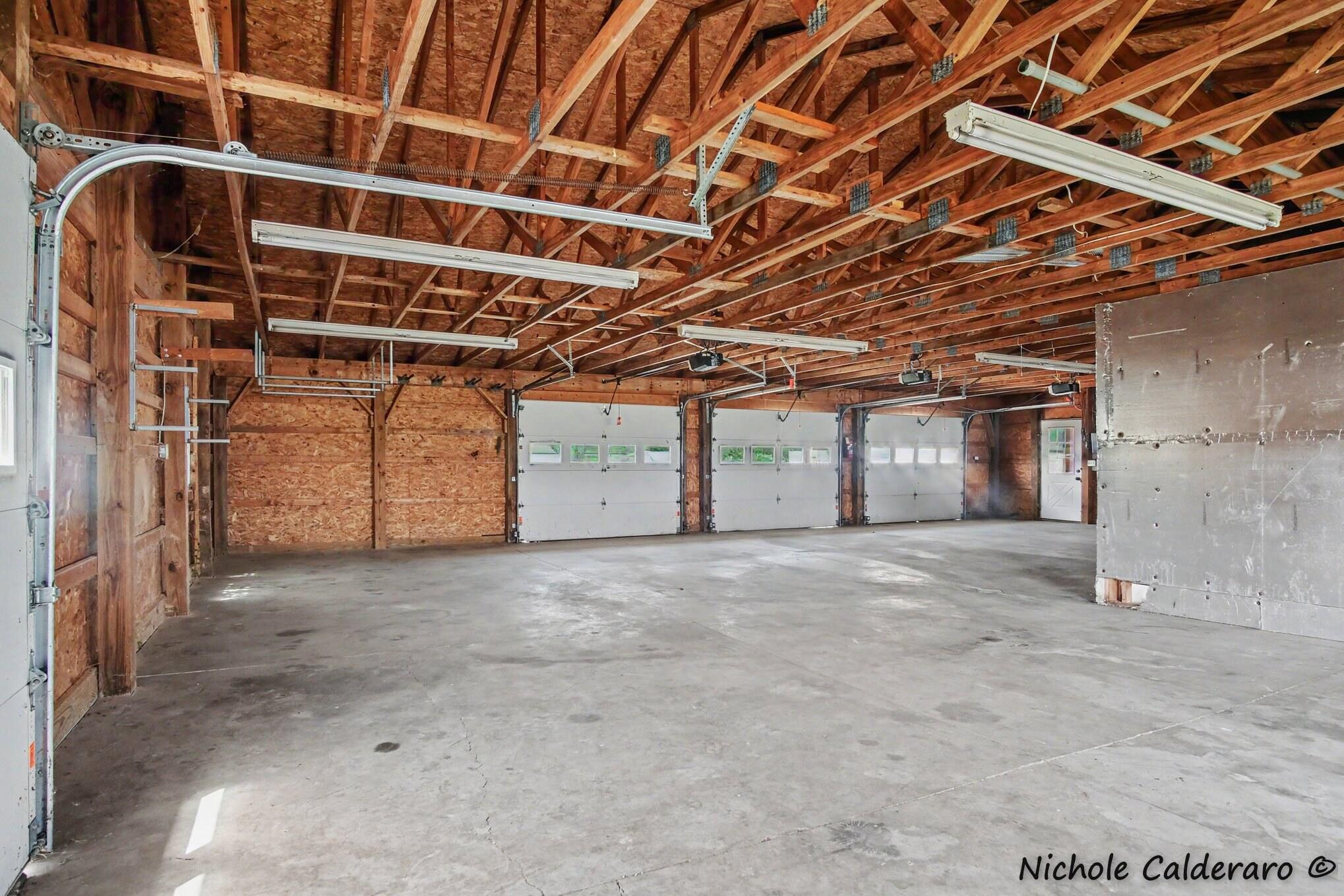 9640 East Condensery Road Carson City, MI 48811 - Photo 24 of 28 Got cars?