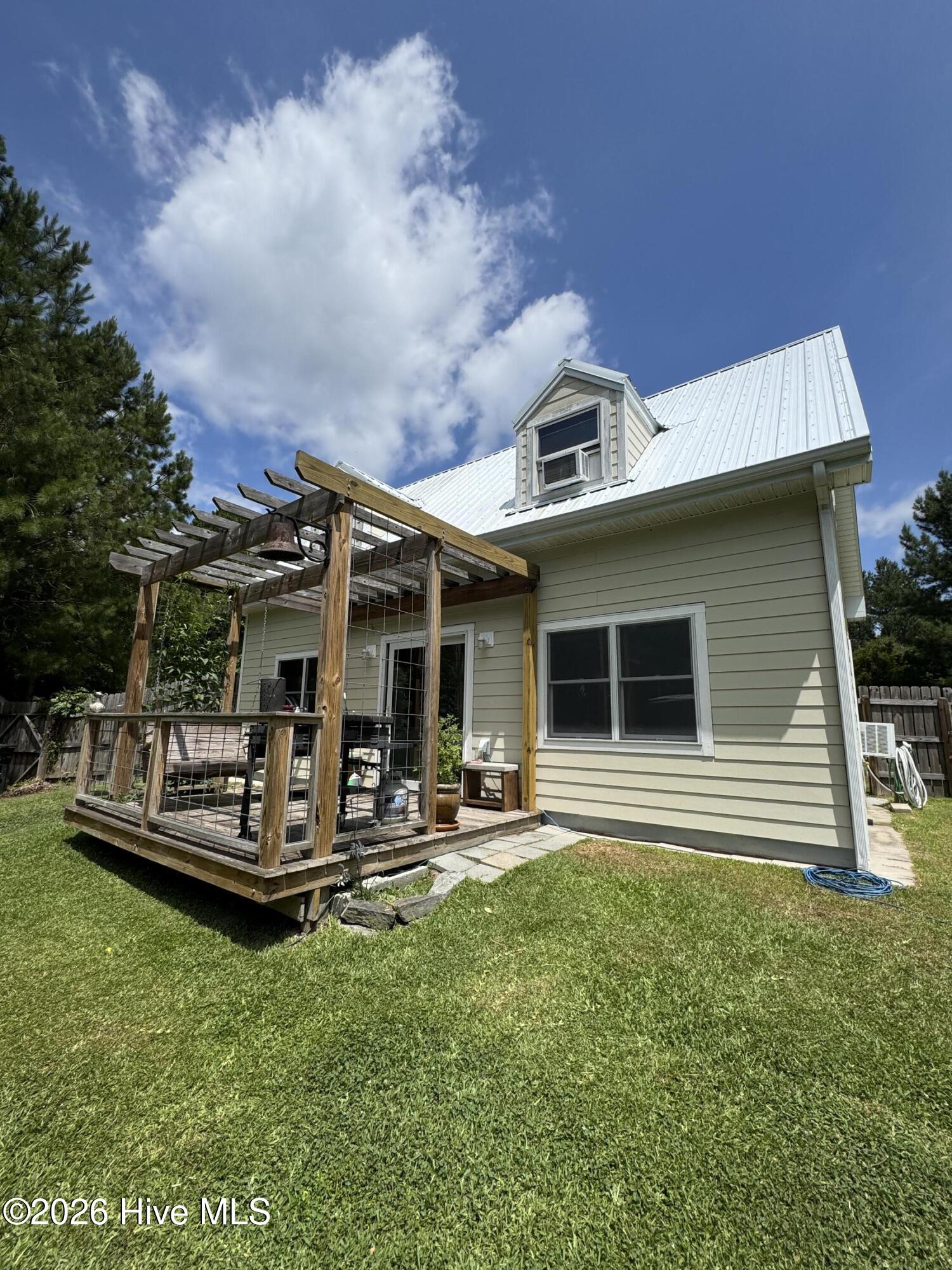 2240 Hills Neck Road Ernul, NC 28527 - Photo 2 of 11 Gallery Image 2