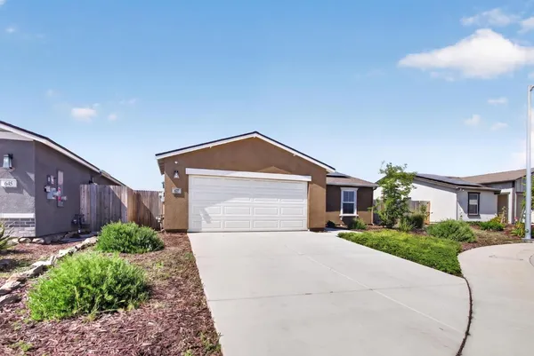 $400,000 | 627 Elizabeth Court, Merced, CA 95341