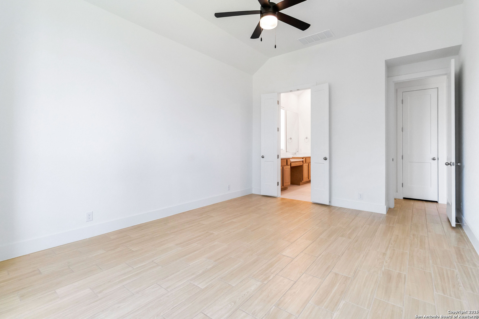 2916 Edinburgh Bulverde, TX 78163 - Photo 21 of 35