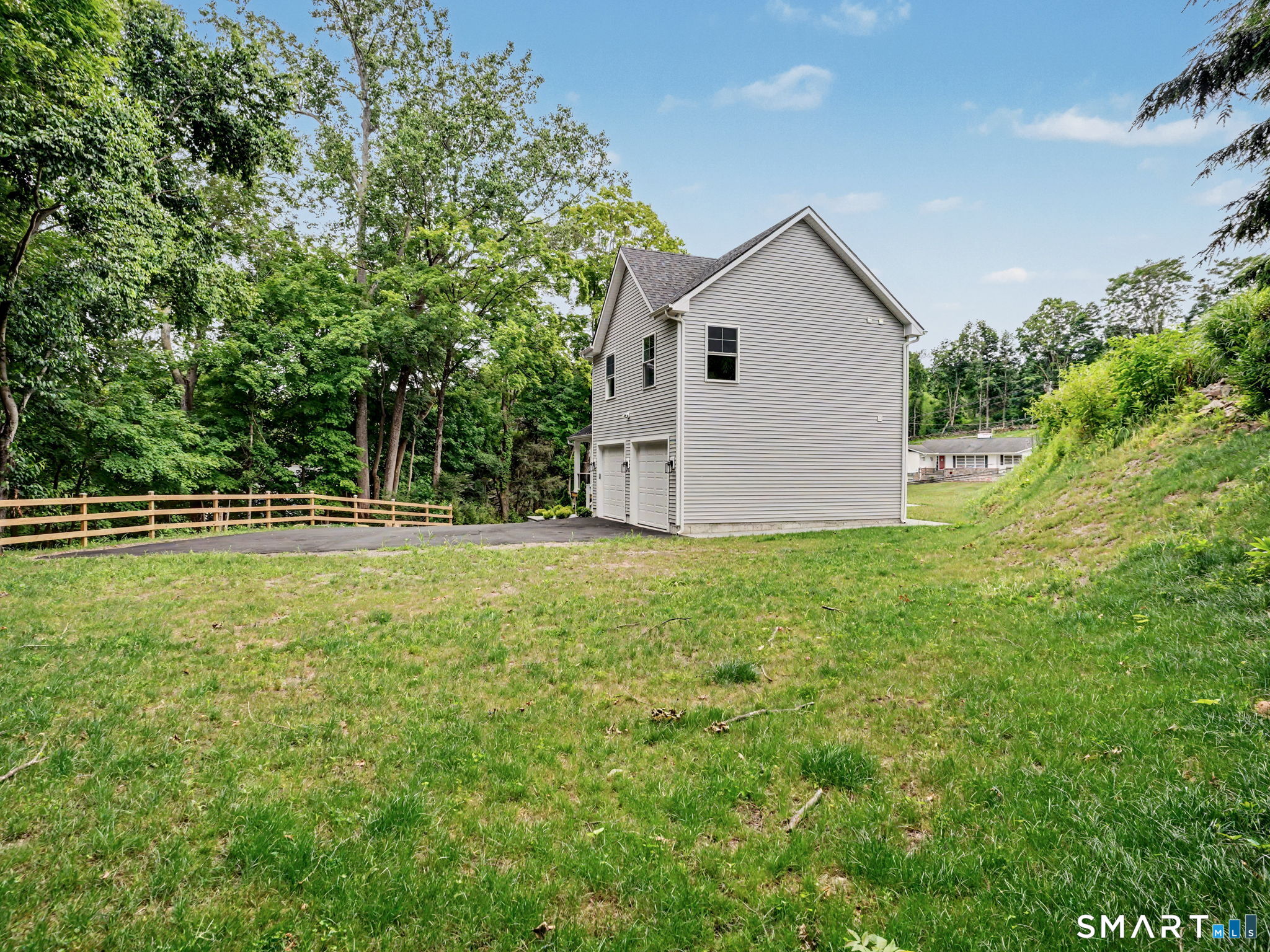 100 Tashua Road Trumbull, CT 06611 - Photo 26 of 29