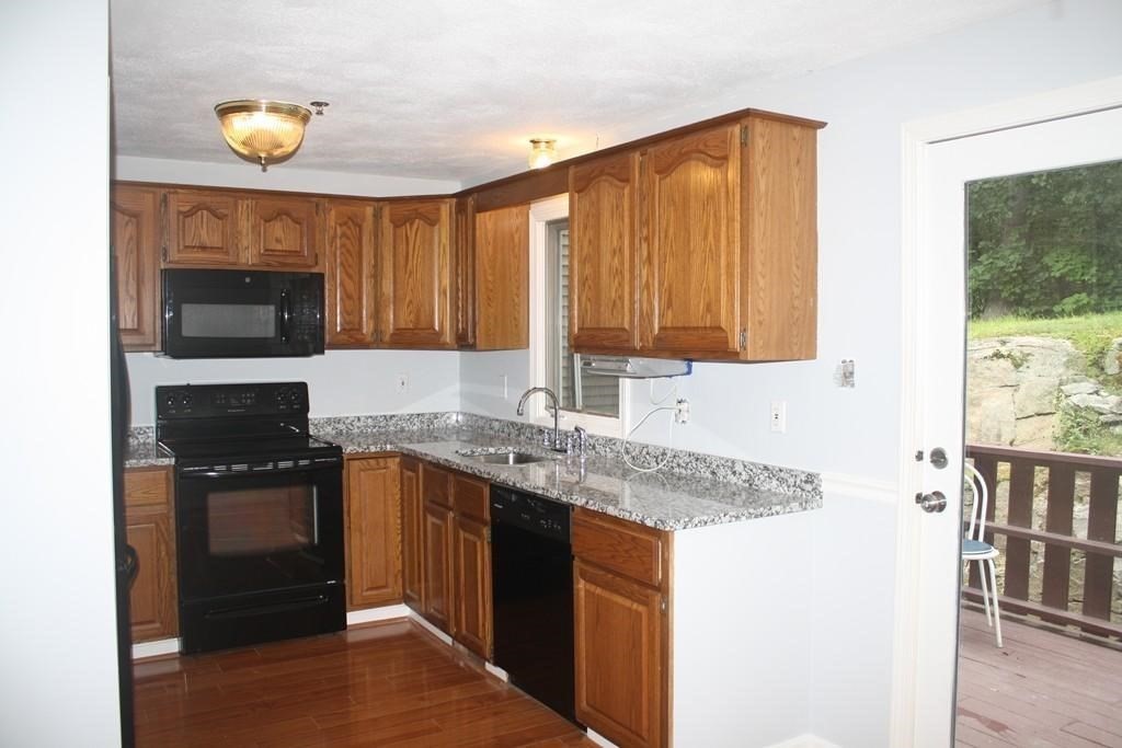 16 Milford Road, Unit 9 Grafton, MA 01560 - Photo 7 of 25 Gallery Image 7