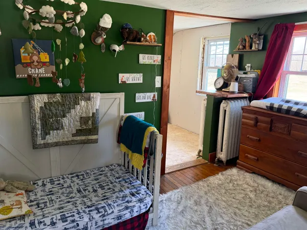 $329,900 | 180 North Street, Middletown Springs, VT 05757