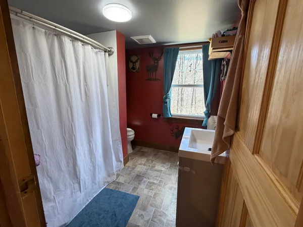 $329,900 | 180 North Street, Middletown Springs, VT 05757