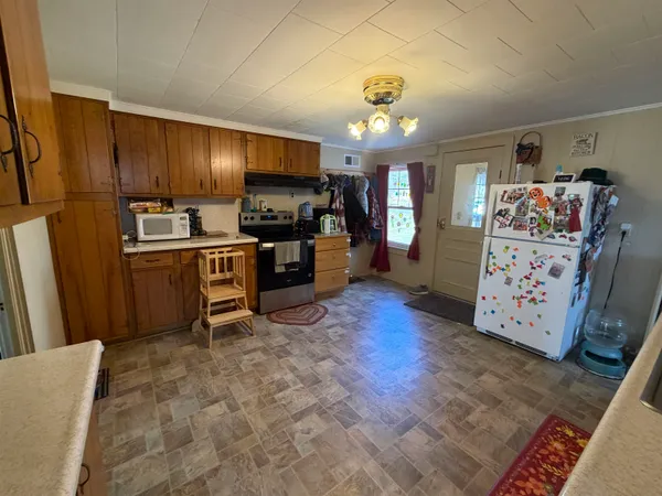 $329,900 | 180 North Street, Middletown Springs, VT 05757