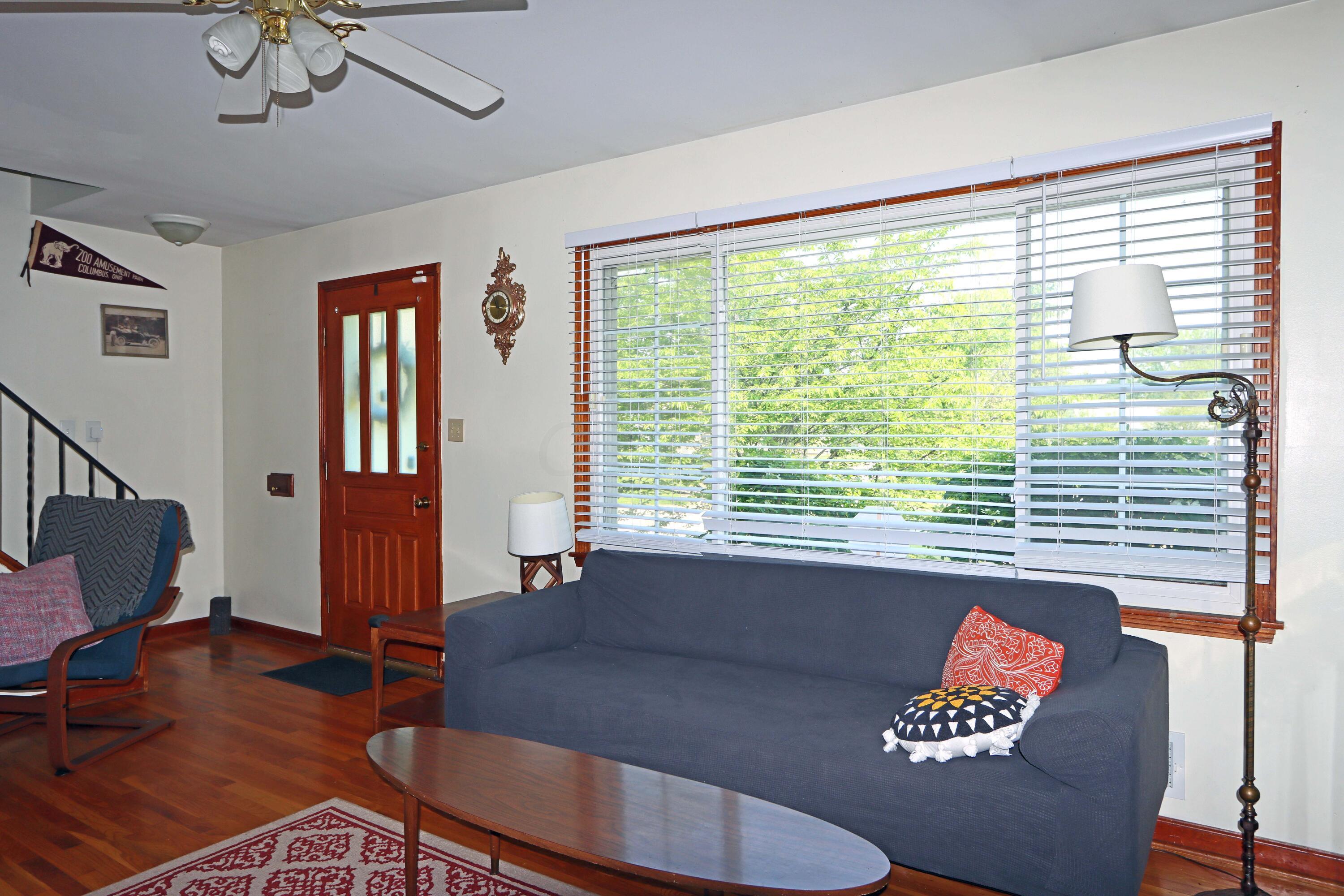 2865 Ashby Road Columbus, OH 43209 - Photo 7 of 44 Living Room