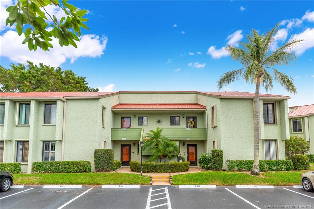 5463 Southeast Miles Grant Road, Unit 116 Stuart, FL 34997 - Photo 16 of 25 Gallery Image 16