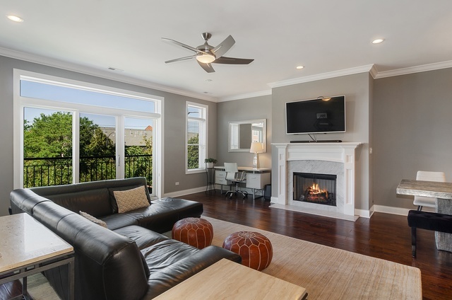 1841 South State Street, Unit 2 Chicago, IL 60616 - Photo 2 of 12