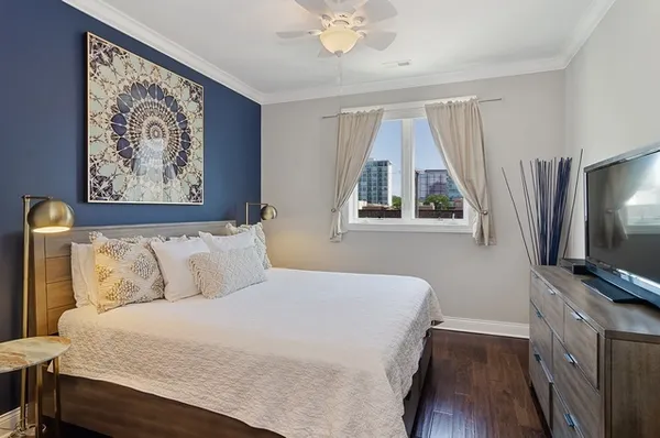 $3,000 | 1841 South State Street, Unit 2, Chicago, IL 60616