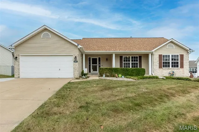 $365,000 | 1873 Autumn Trail Drive, Wentzville, MO 63385