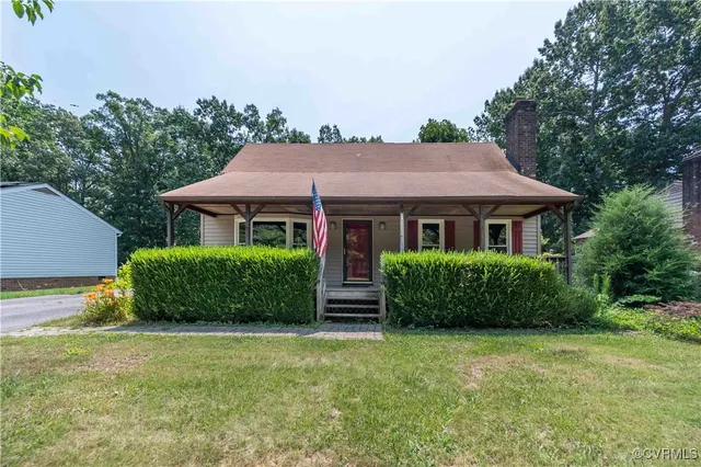 $305,000 | 9323 Edington Drive, North Chesterfield, VA 23237