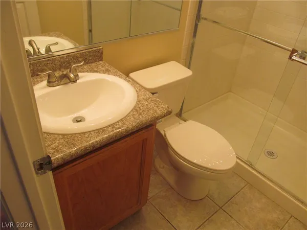 $2,040 | 900 Windhook Street, Las Vegas, NV 89144