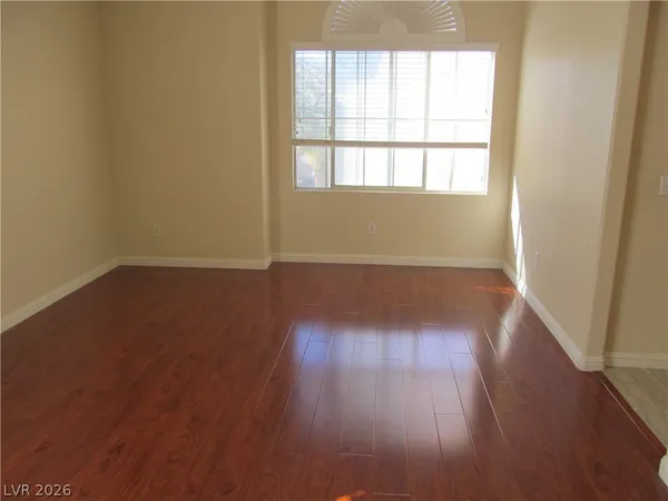 $2,040 | 900 Windhook Street, Las Vegas, NV 89144