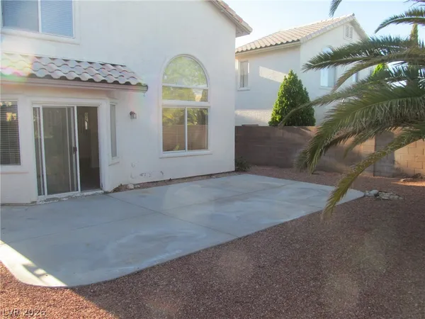 $2,040 | 900 Windhook Street, Las Vegas, NV 89144