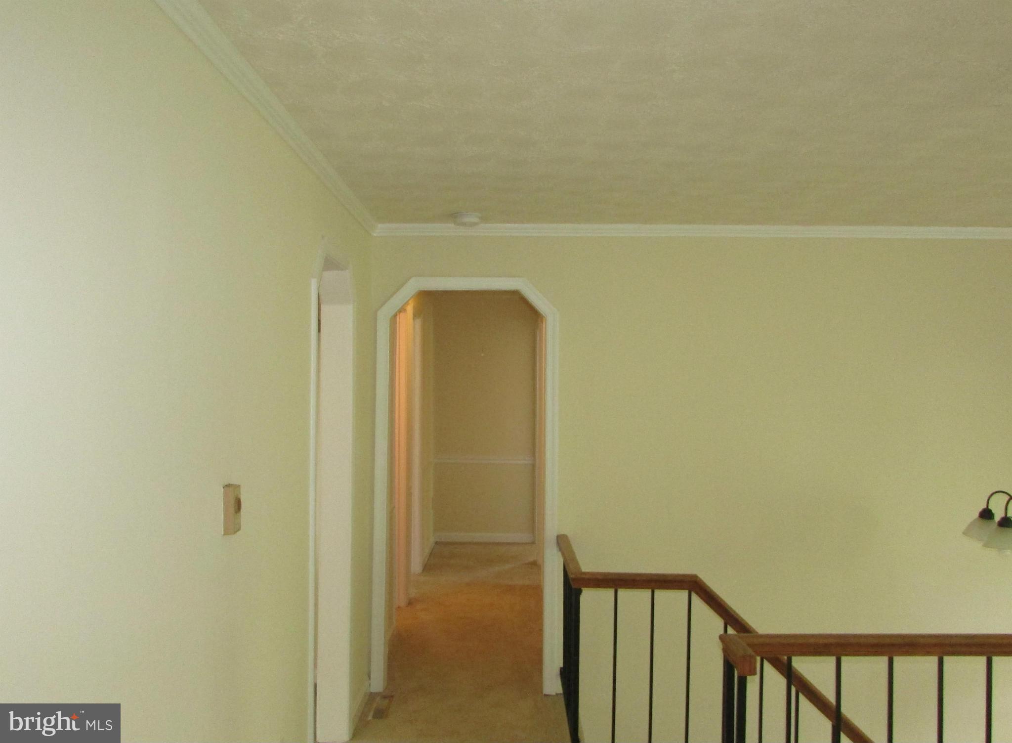 4804 Ridge Road Mount Airy, MD 21771 - Photo 12 of 25 Hallway
