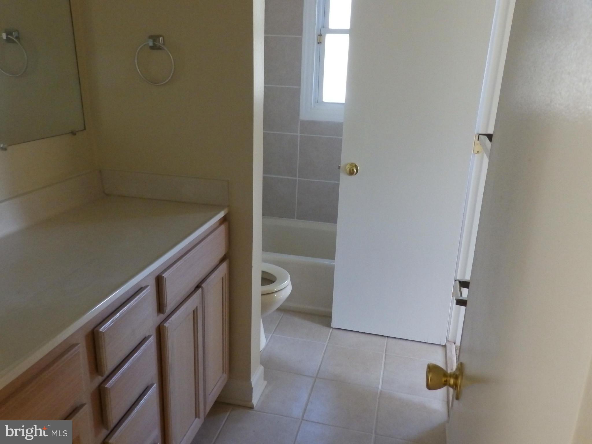4804 Ridge Road Mount Airy, MD 21771 - Photo 15 of 25 Full Bath