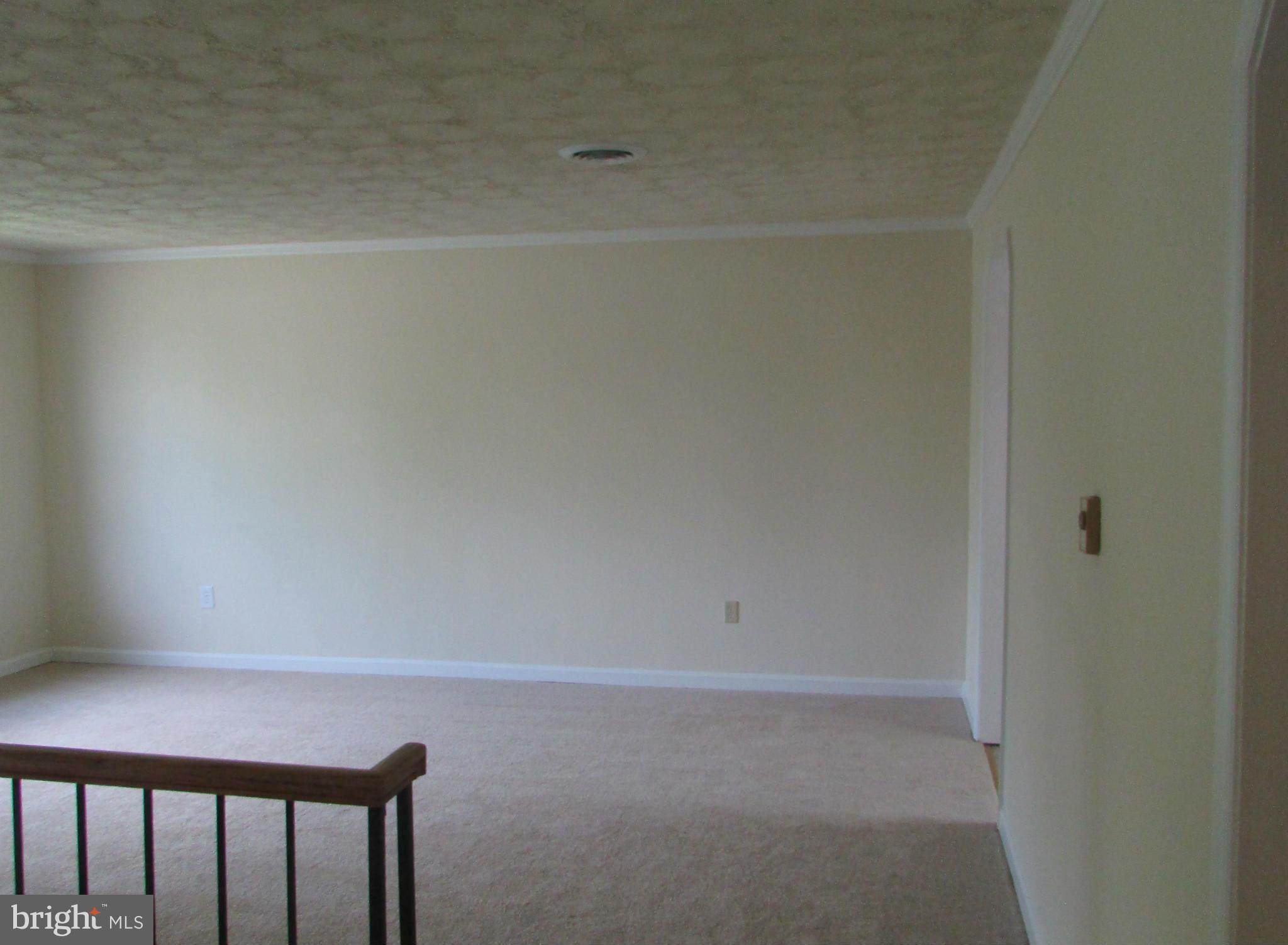 4804 Ridge Road Mount Airy, MD 21771 - Photo 4 of 25 Living Room