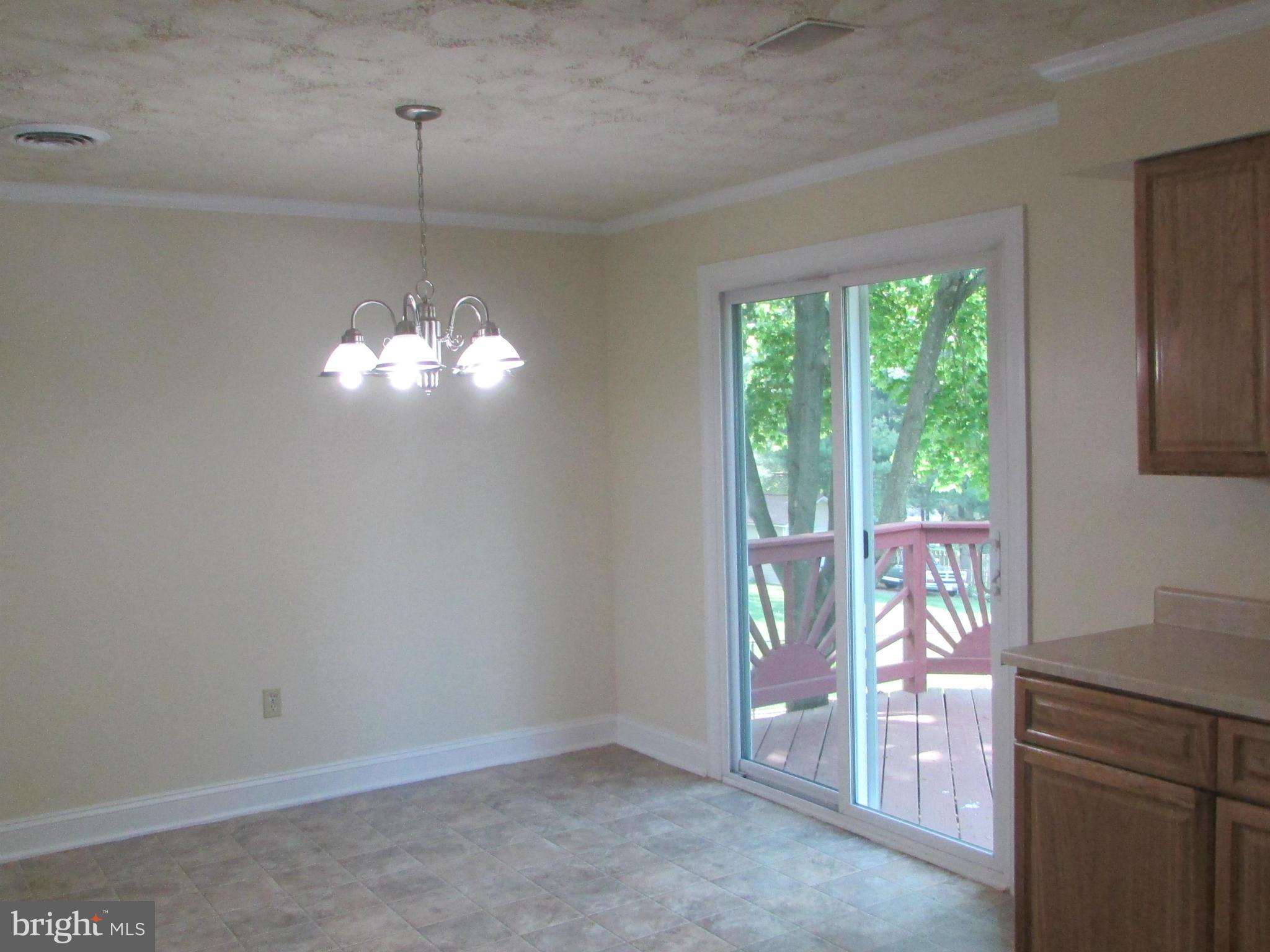 4804 Ridge Road Mount Airy, MD 21771 - Photo 9 of 25 Dining Room