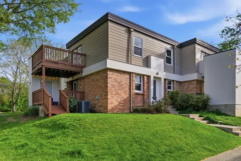 $435,000 | 940 Gale Lane, Unit 149, Nashville, TN 37204