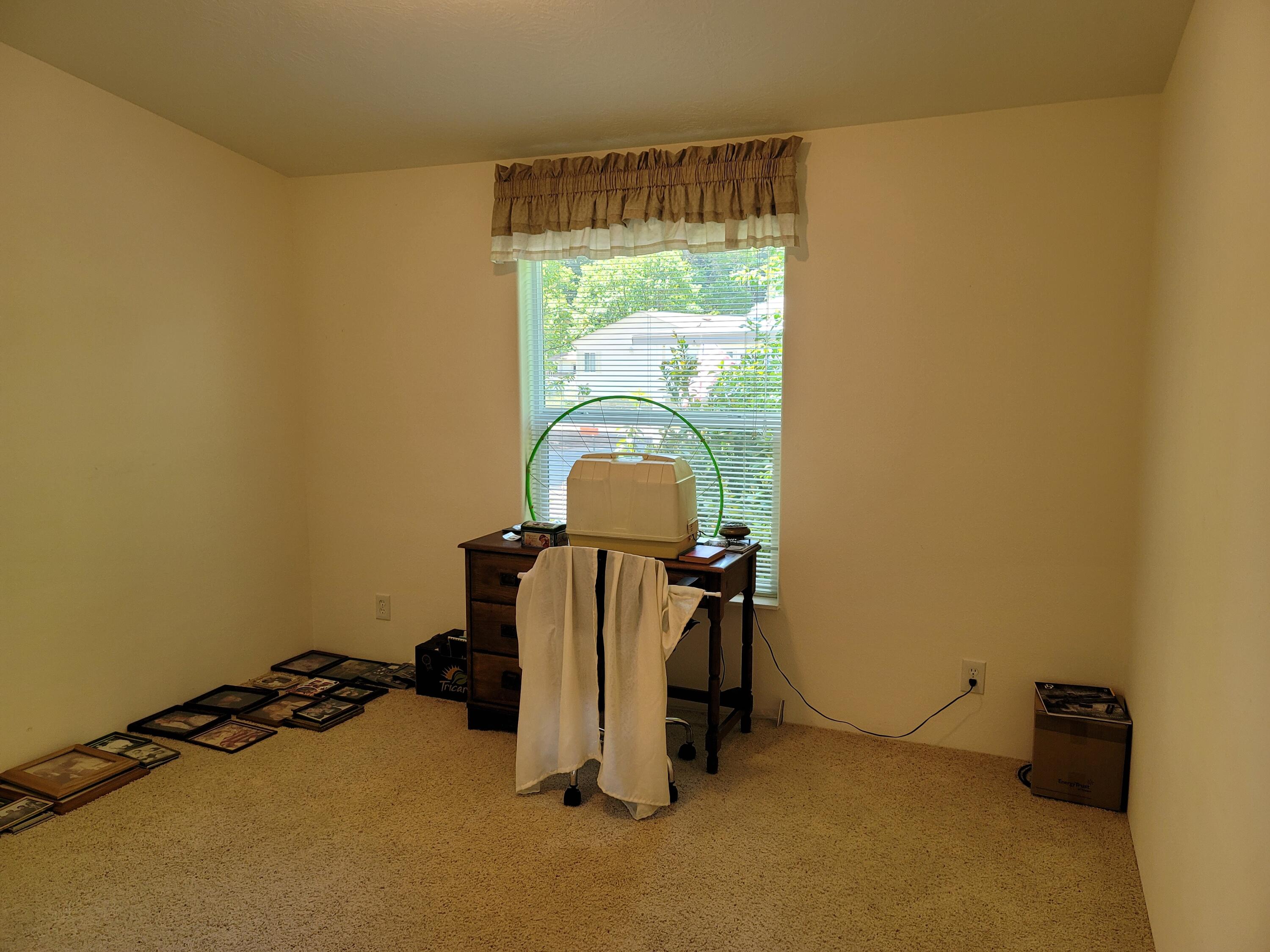 222 Ollis Road, Unit 95 Cave Junction, OR 97523 - Photo 14 of 25 20210511_131935