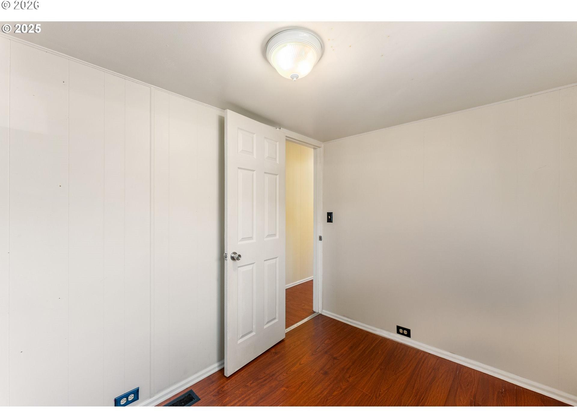 8951 Southeast Fuller Road, Unit 7 Happy Valley, OR 97086 - Photo 13 of 24 Attached Bathroom #2