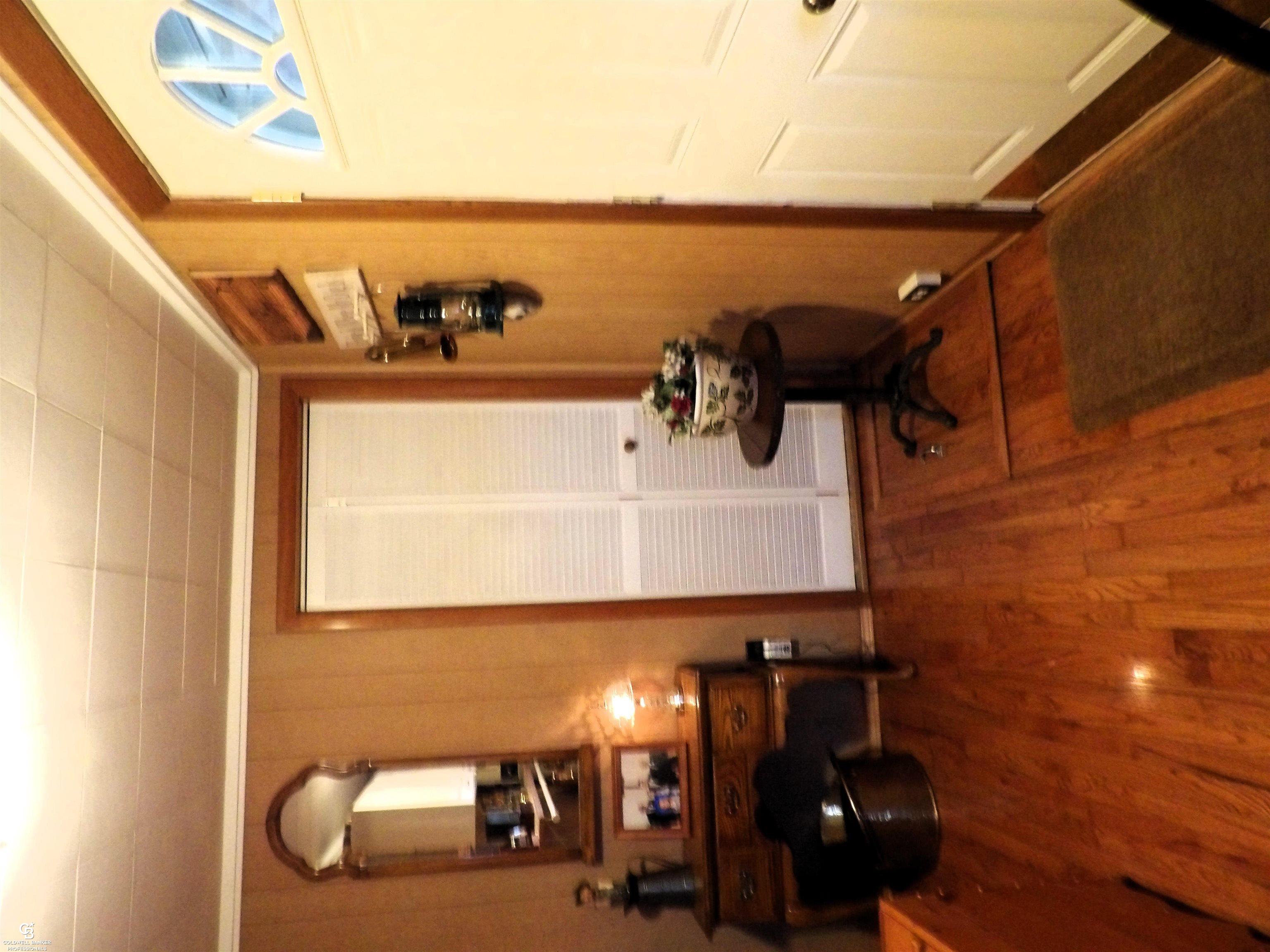 3640 Kilgore Road Avoca, MI 48006 - Photo 11 of 21 50134092-dda7f724-efe8-4c4c-a29a-6138d0ada7be.JPG