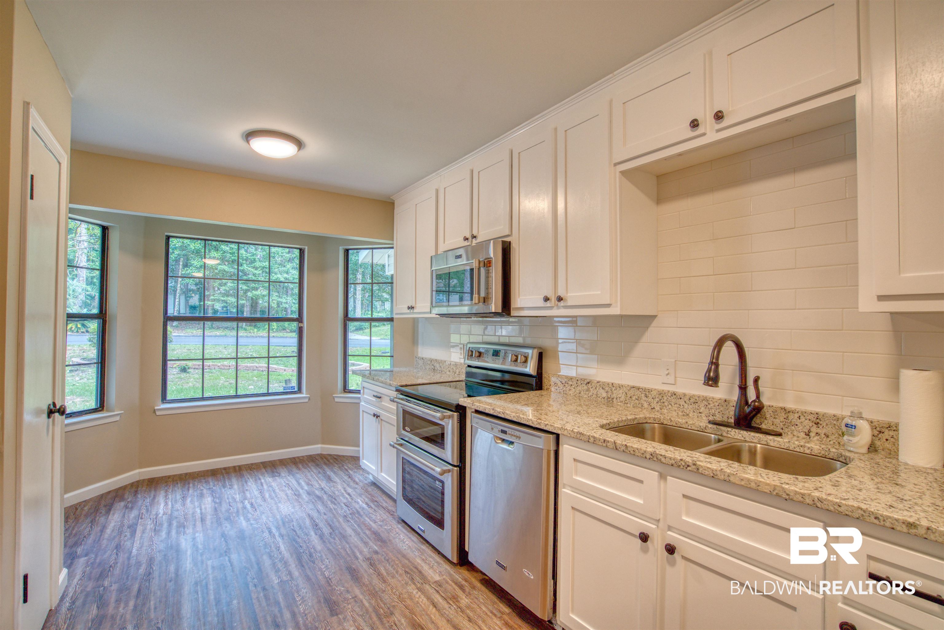 249 Montclair Loop Daphne, AL 36526 - Photo 9 of 26 Gallery Image 9